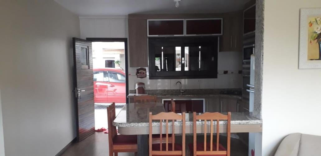 Residencial Franca Garopaba公寓 外观 照片